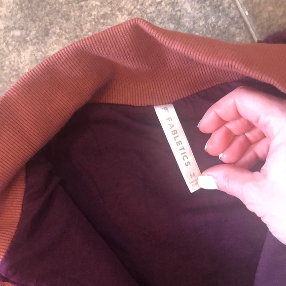 Fabletics Mallory Fleece Pullover NWT - Picture 9 of 16